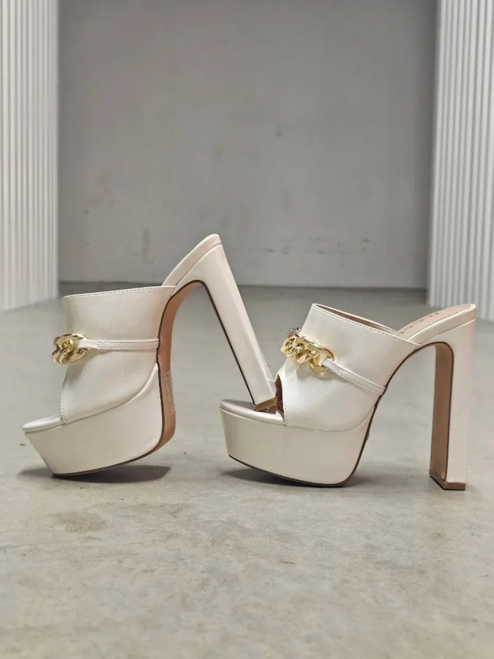 White Platform Heels With Gold Chain Detail Open Toe Patent Finish & Chunky Bloc
